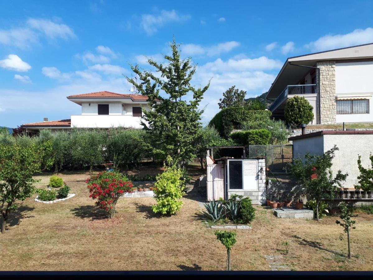 Intero Appartamento Le Coccole Del Lago Provaglio d'Iseo Luaran gambar