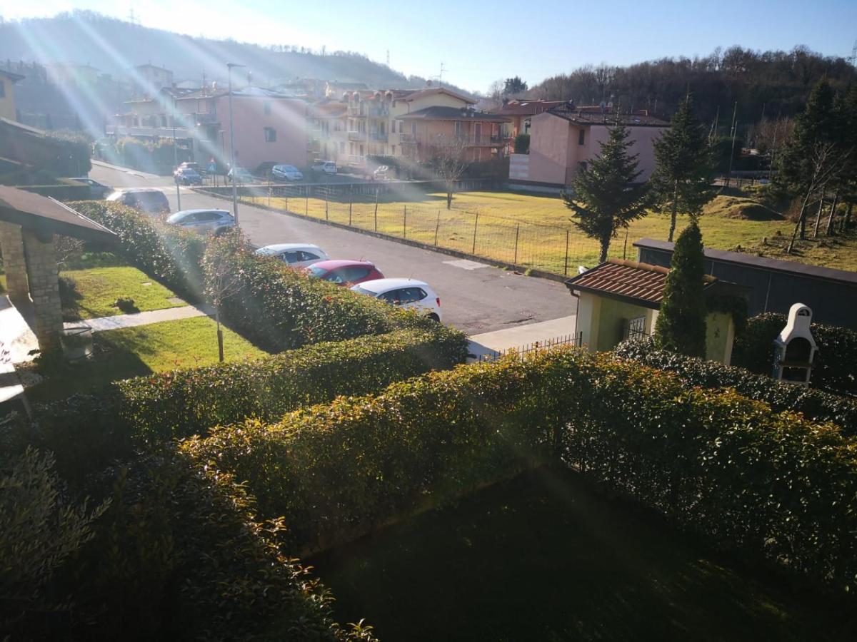Intero Appartamento Le Coccole Del Lago Provaglio d'Iseo Luaran gambar